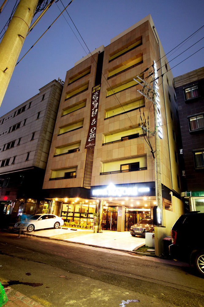 Major Hotel 2 Jeju Dış mekan fotoğraf