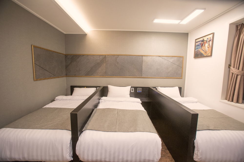 Major Hotel 2 Jeju Dış mekan fotoğraf